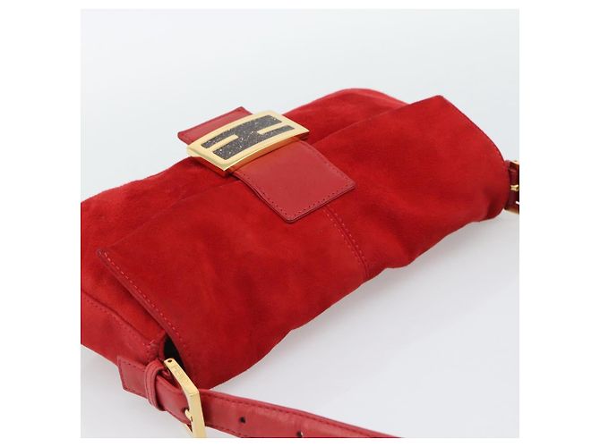 Borsa a tracolla FENDI Mamma Baguette in scamosciato rosso e oro Auth 195245SM D'oro - vista 6