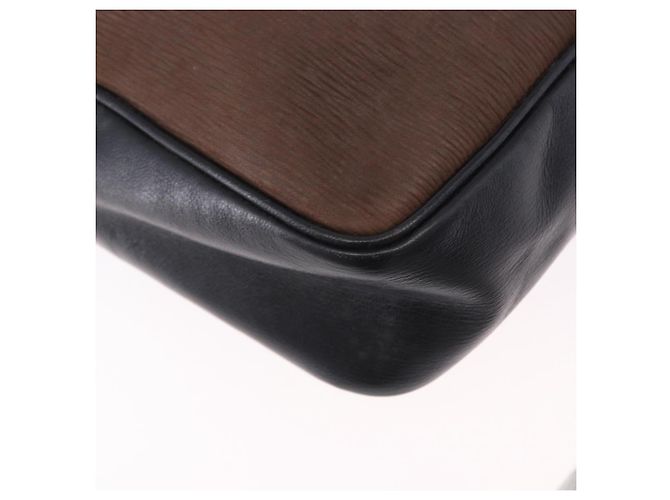 Borsa a Spalla LOEWE in Pelle Nera e Oro Auth bs36681 Nero D'oro - vista 15