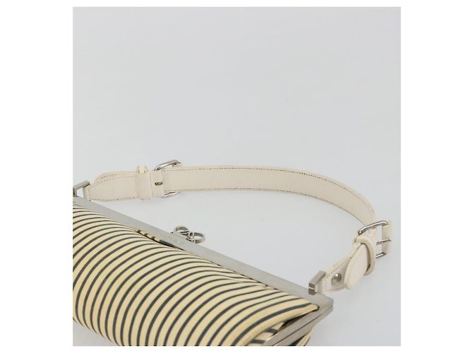 Borsa a Spalla LOEWE in Pelle Bianca Argento Auth 193364 Bianco - vista 8