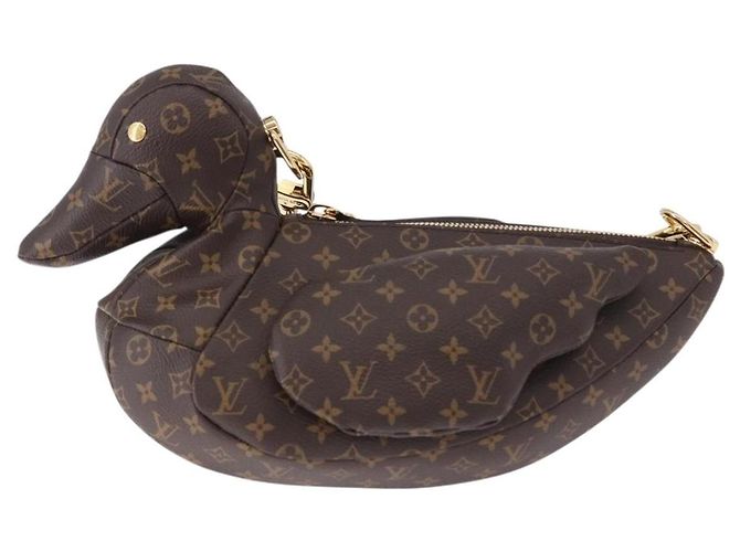 LOUIS VUITTON �~ NIGO Monogram Duck Bag Shoulder Bag M45990 LV Auth ka5545SAM Monograma - vista 2
