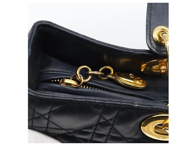 Borsa Christian Dior Lady Dior Canage in pelle di agnello nera e oro Auth 194778V Nero D'oro - vista 15