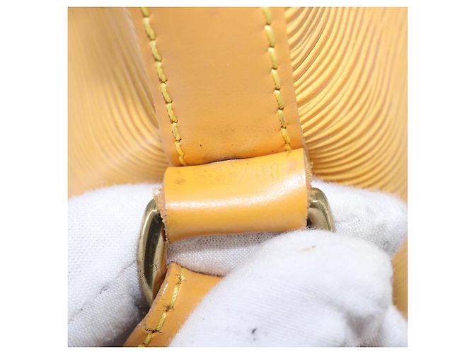 Bolsa de Ombro LOUIS VUITTON Epi Petit Noe Tassili Yellow M44109 LV Auth ka5491 - vista 12