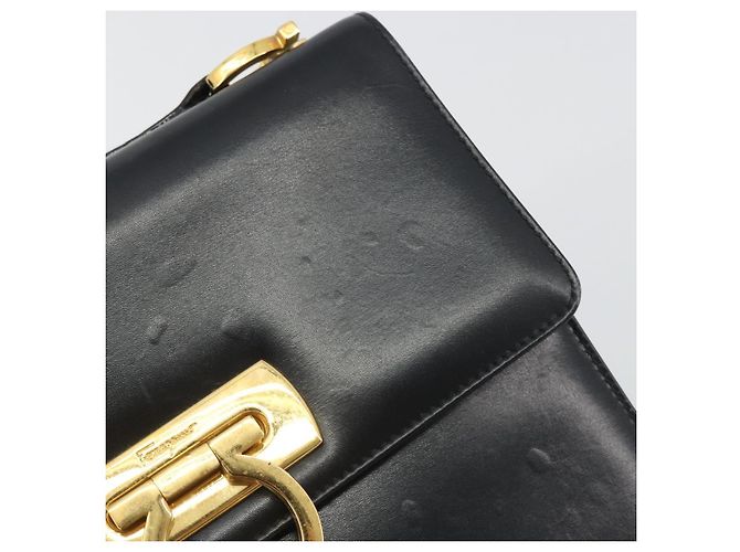 Borsa a tracolla Salvatore Ferragamo Gancini in pelle nera e oro Auth 194666 Nero D'oro - vista 15