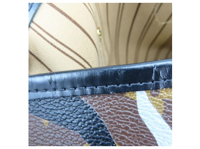 Borsa Tote Louis Vuitton Neverfull MM Marrone Nero Argento D'oro - vista 10