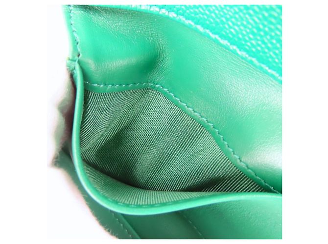 Cartera tríptico de piel de becerro granulada verde Chanel - vista 15