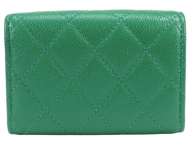 Cartera tríptico de piel de becerro granulada verde Chanel - vista 3