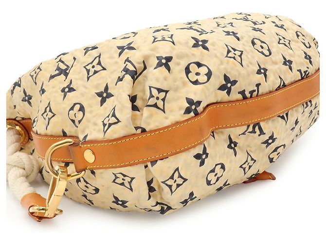 Borsa a spalla Louis Vuitton Cruise Line Bulle MM Beige - vista 5