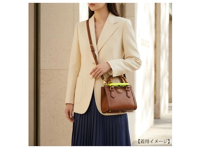 Borsa a tracolla mini tote Gucci Diana in bambù Marrone - vista 15