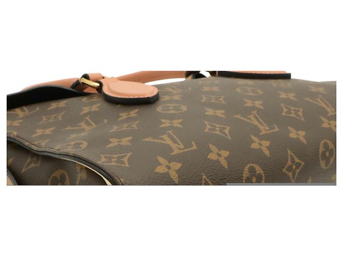 Borsa a mano e borsa a tracolla Louis Vuitton Monogram Tuileries Beige - vista 4