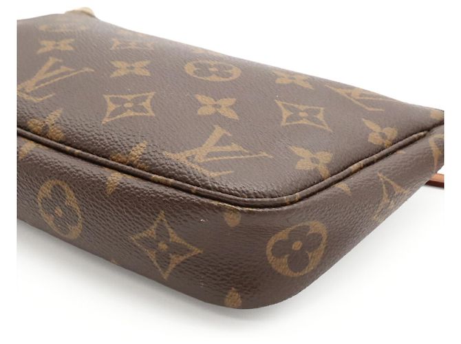Borsa a mano Pochette Accessoires Monogram Louis Vuitton Marrone - vista 4