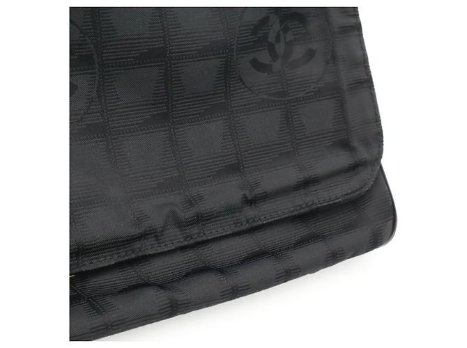Borsa a mano/Borsa a tracolla Chanel New Travel Line Nero - vista 9