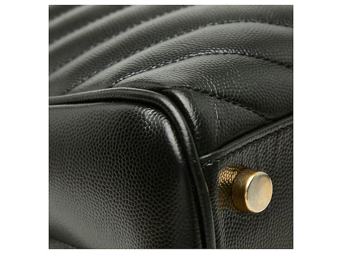 Borsa Tote Cassandra con logo YSL e catena Saint Laurent Nero - vista 5