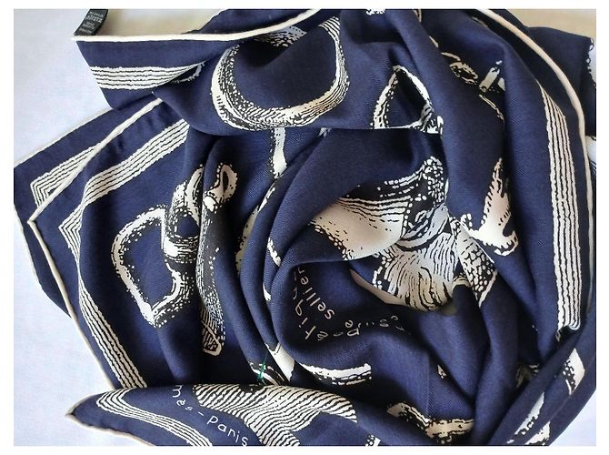Carré Hermès Inventaire Poétique in seta e cashmere Bianco Blu - vista 7