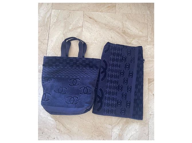Chanel Borsa Tote in Spugna Blu Navy Monogramma CC Blu scuro - vista 2