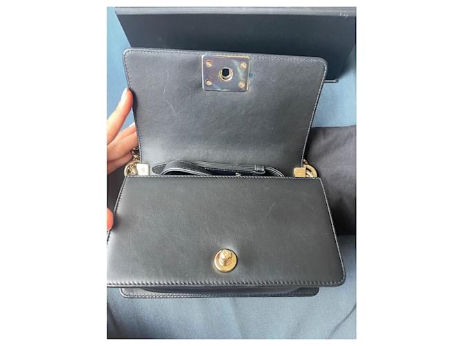 Chanel Borsa Boy Medium Nera Agnello Chevron Nero - vista 8