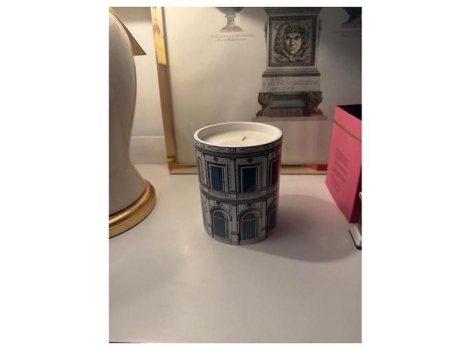 Fornasetti Profumi Keramik Duftkerze Weiß Blau Grau - Ansicht 3