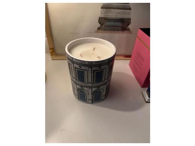 Fornasetti Profumi Keramik Duftkerze Weiß Blau Grau - Ansicht 4