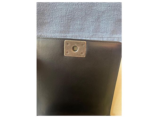 Borsa Chanel Boy Medium in pelle d'agnello nera Nero - vista 9