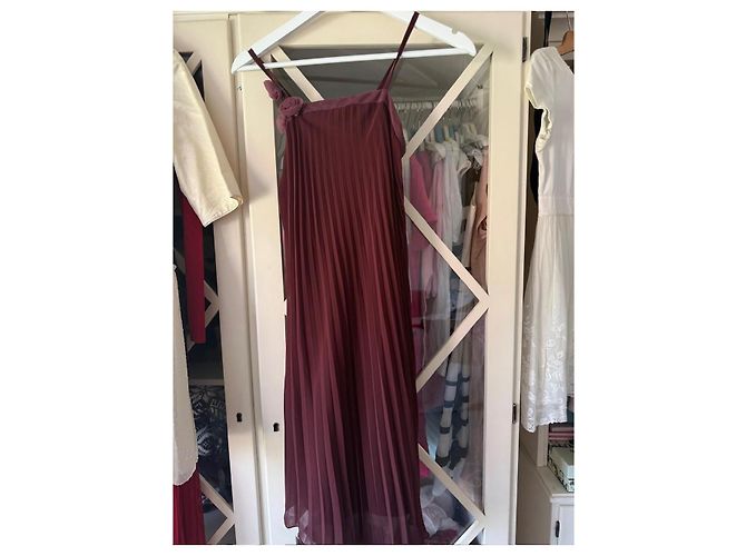 Christian Dior burgunderrotes plissiertes Seidenmaxikleid Bordeaux - Ansicht 5