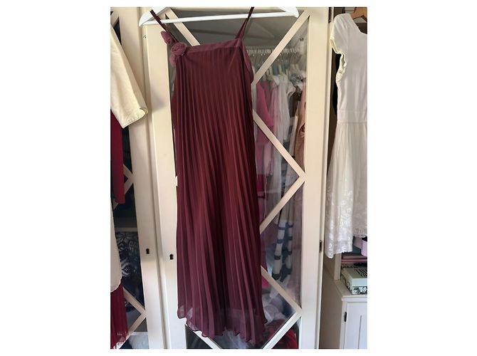 Christian Dior burgunderrotes plissiertes Seidenmaxikleid Bordeaux - Ansicht 6