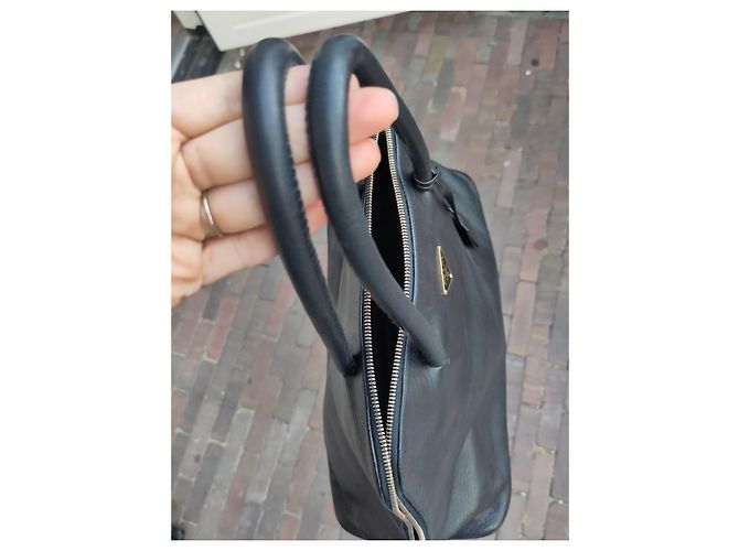 Prada Leder Handtasche Schwarz - Ansicht 6