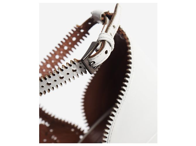 Alaïa Weiße Leder-High Heels mit Laserschnitt - Größe EU 38.5 (UK 5.5) - Ansicht 5