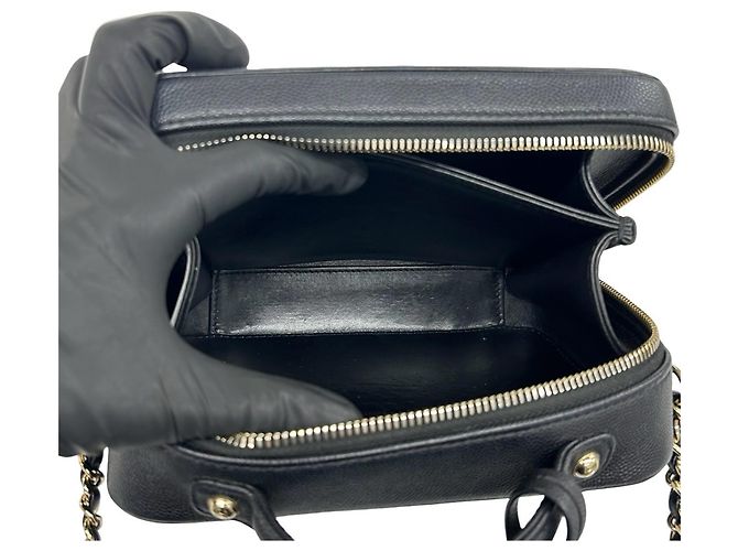 Borsa Chanel CC Filigree Matelassé Caviar Skin Nero - vista 9