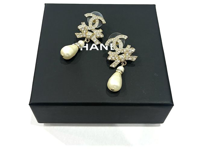 Orecchini Chanel Coco Mark Ribbon - vista 6