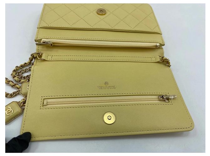 Borsa a Spalla Chanel Mini Matelassé Gialla Giallo - vista 10