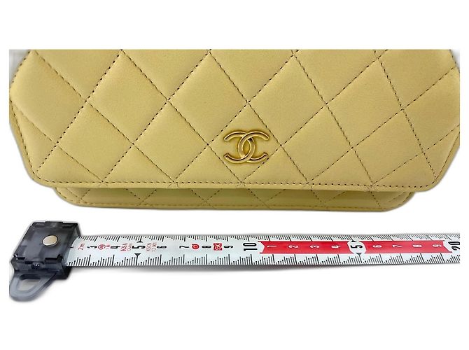 Borsa a Spalla Chanel Mini Matelassé Gialla Giallo - vista 3
