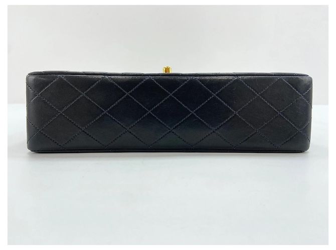 Timeless CHANEL Matelassé 25 Bolsa de Ombro Preto - vista 7