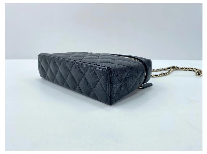 Timeless Borsa a Spalla Chanel Matelassé in Nero - vista 8