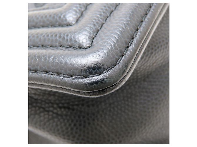 Borsa a tracolla Chanel Boy Chanel in pelle di vitello nera Nero - vista 27
