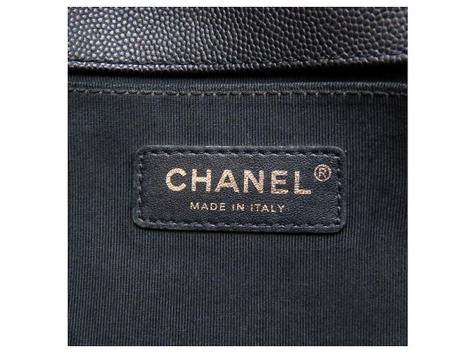 Borsa a tracolla Chanel Boy Chanel in pelle di vitello nera Nero - vista 8
