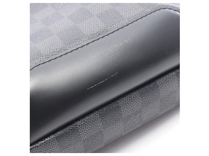 Borsa a tracolla Louis Vuitton Avenue Nero Damier ebene - vista 7