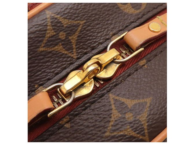 Louis Vuitton Monogram Boite Chapeau Souple MM Borsa a Spalla Marrone - vista 12