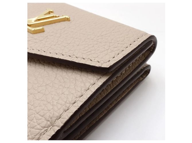 Cartera tríptico Louis Vuitton en piel de becerro grisácea - vista 5