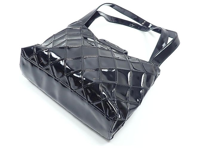 Borsa Tote Chanel in vernice nera Nero - vista 2