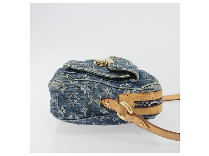 LOUIS VUITTON Monogram Denim Camera Bag Blue M95348 LV Auth BA14719V - vista 4