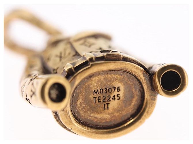 Louis Vuitton Charm LV Jacket Charm Metall Goldton M03076 LV Auth 195618M - Ansicht 10