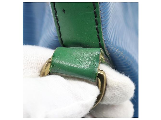 LOUIS VUITTON Epi Noe Shoulder Bag Green Blue M44044 LV Auth BA14637 Verde - vista 12