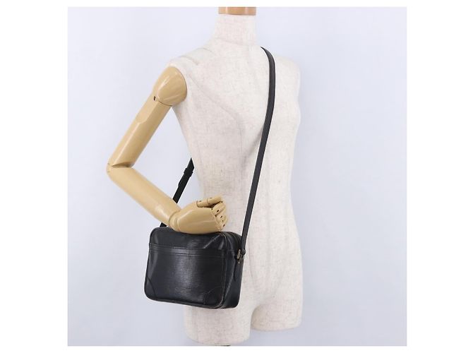 LOUIS VUITTON Epi Trocadero 23 Borsa a Spalla Nera M52302 LV Auth ka5573 Nero - vista 24