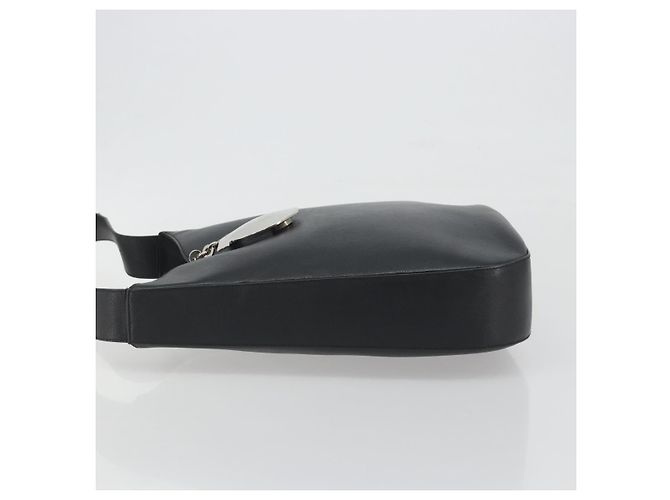Borsa a Spalla Salvatore Ferragamo Gancini in Pelle Nera Argento Auth BA14216 Nero - vista 5
