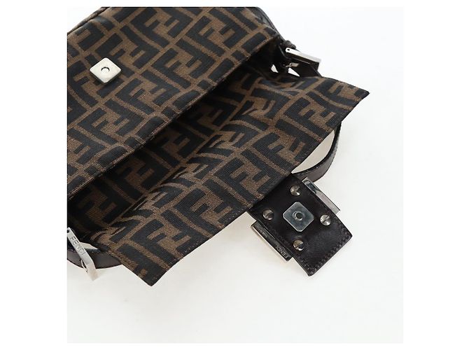 FENDI Zucca Canvas Mamma Baguette Borsa a Spalla Marrone Nero Auth 192460M - vista 18