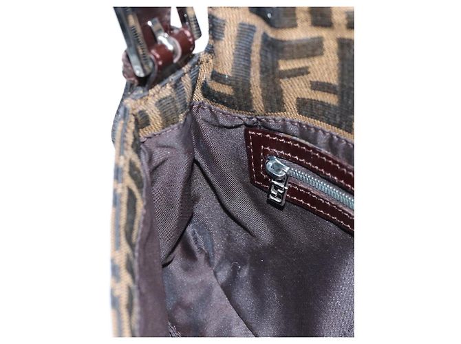 FENDI Zucca Canvas Mamma Baguette Borsa a Spalla Marrone Nero Auth 192460M - vista 23