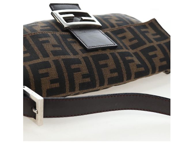 FENDI Zucca Canvas Mamma Baguette Borsa a Spalla Marrone Nero Auth 192460M - vista 6