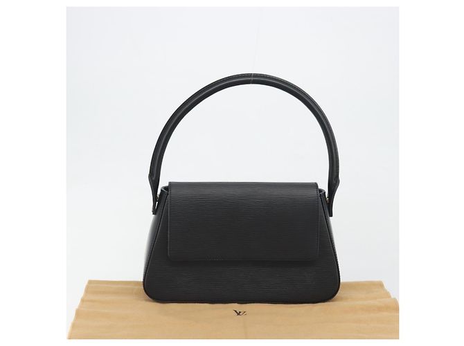 Borsa a Spalla LOUIS VUITTON Epi Mini Looping Shoulder Bag SPO Black LV Auth 194642SM Nero - vista 12