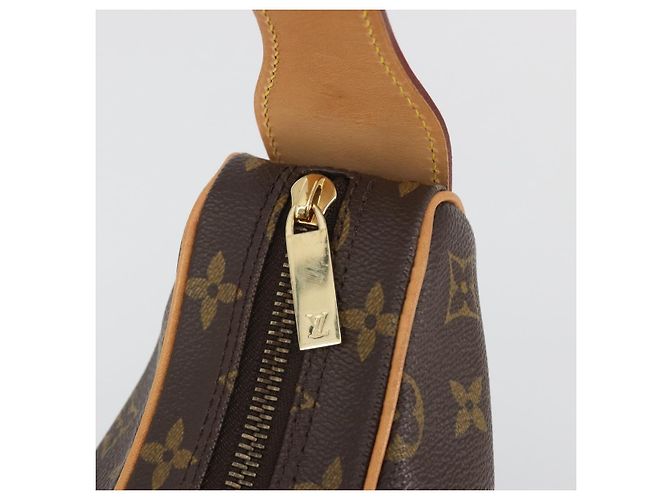 LOUIS VUITTON Monogram Croissant MM Shoulder Bag M51512 LV Auth 194753SAV Monogramma - vista 14