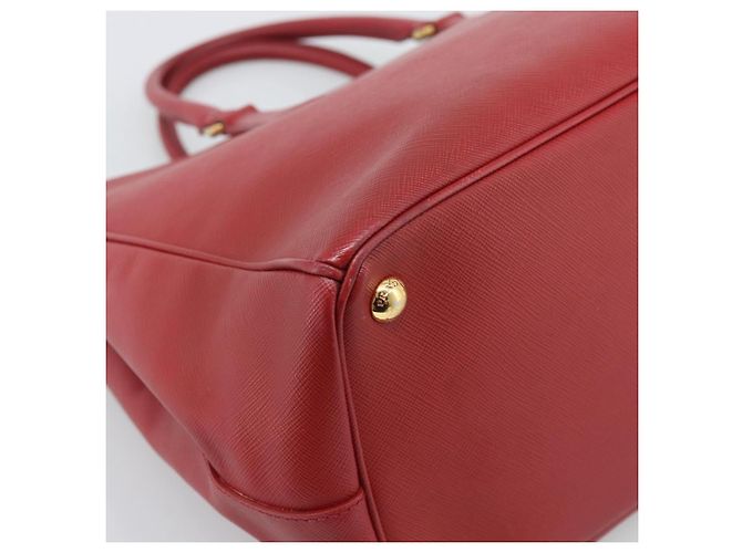 Saffiano Borsa a mano PRADA in pelle Safiano Rosso Oro Auth bs36426V D'oro - vista 13