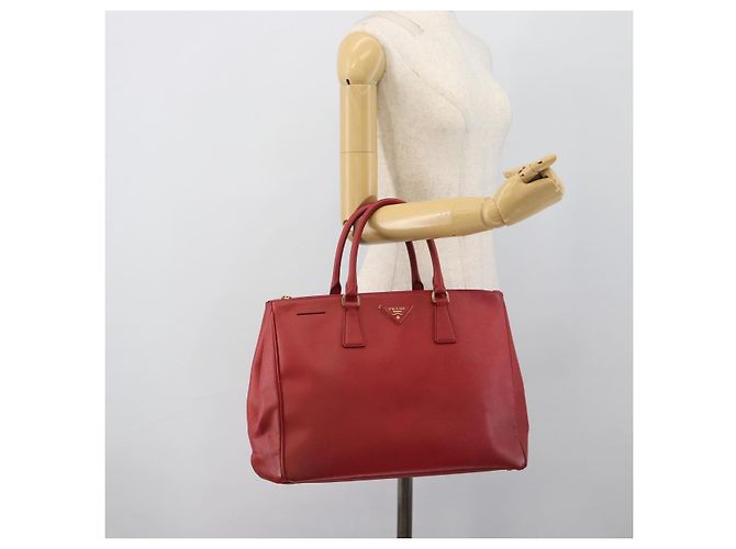 Saffiano Borsa a mano PRADA in pelle Safiano Rosso Oro Auth bs36426V D'oro - vista 27